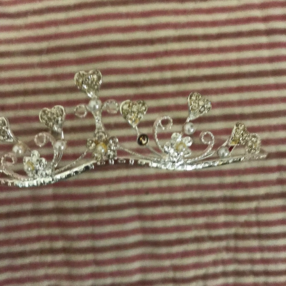 🌻Tiny  simple heart Tierra crown flower girl - Picture 8 of 8